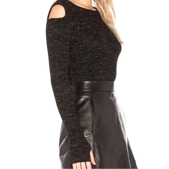 CURRENT/ELLIOTT Women’s melange black cold shoulder sweater with thumbholes med. - Picture 2 of 6